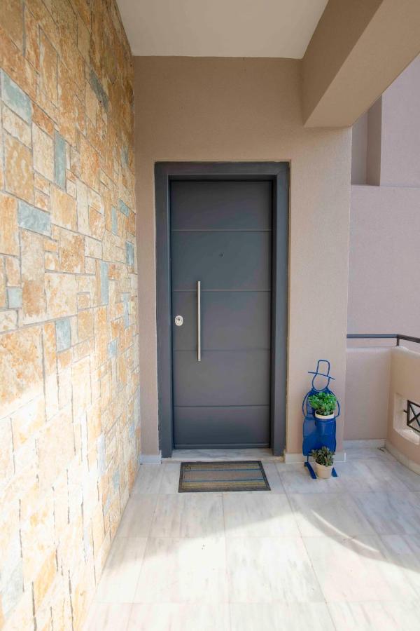 Helios: Charming Beach Home Next To Crystal Waters Néa Mákri エクステリア 写真